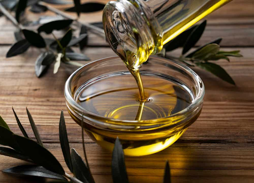 Bật mí cách chăm sóc tóc mềm mượt tại nhà bằng nguyên liệu tự nhiên hạt dẻ