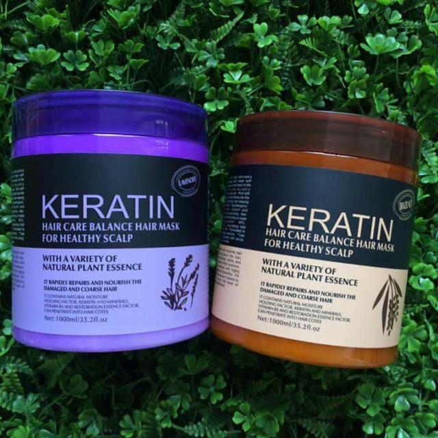 Kem ủ Tresemme Keratin Smooth Deep Treatment Masque với hai phiên bản mùi hoa oải hương và mùi hoa cỏ