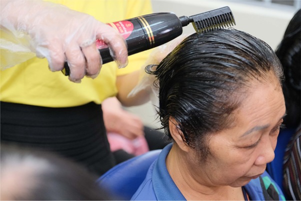 cách sử dụng dầu gội phủ bạc