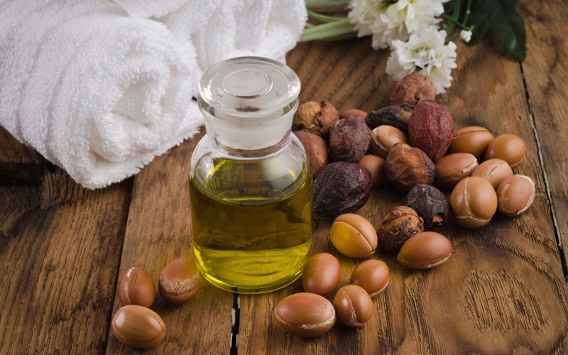 Chăm sóc tóc khỏe và bóng mượt với dầu argan