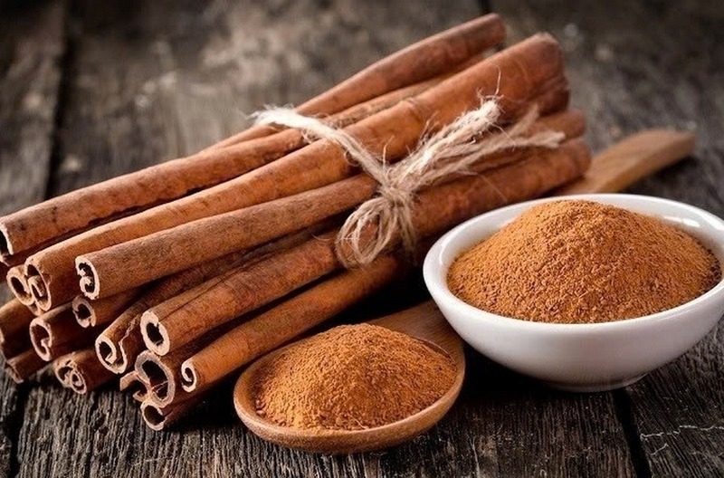 trị rụng tóc bằng bột quế